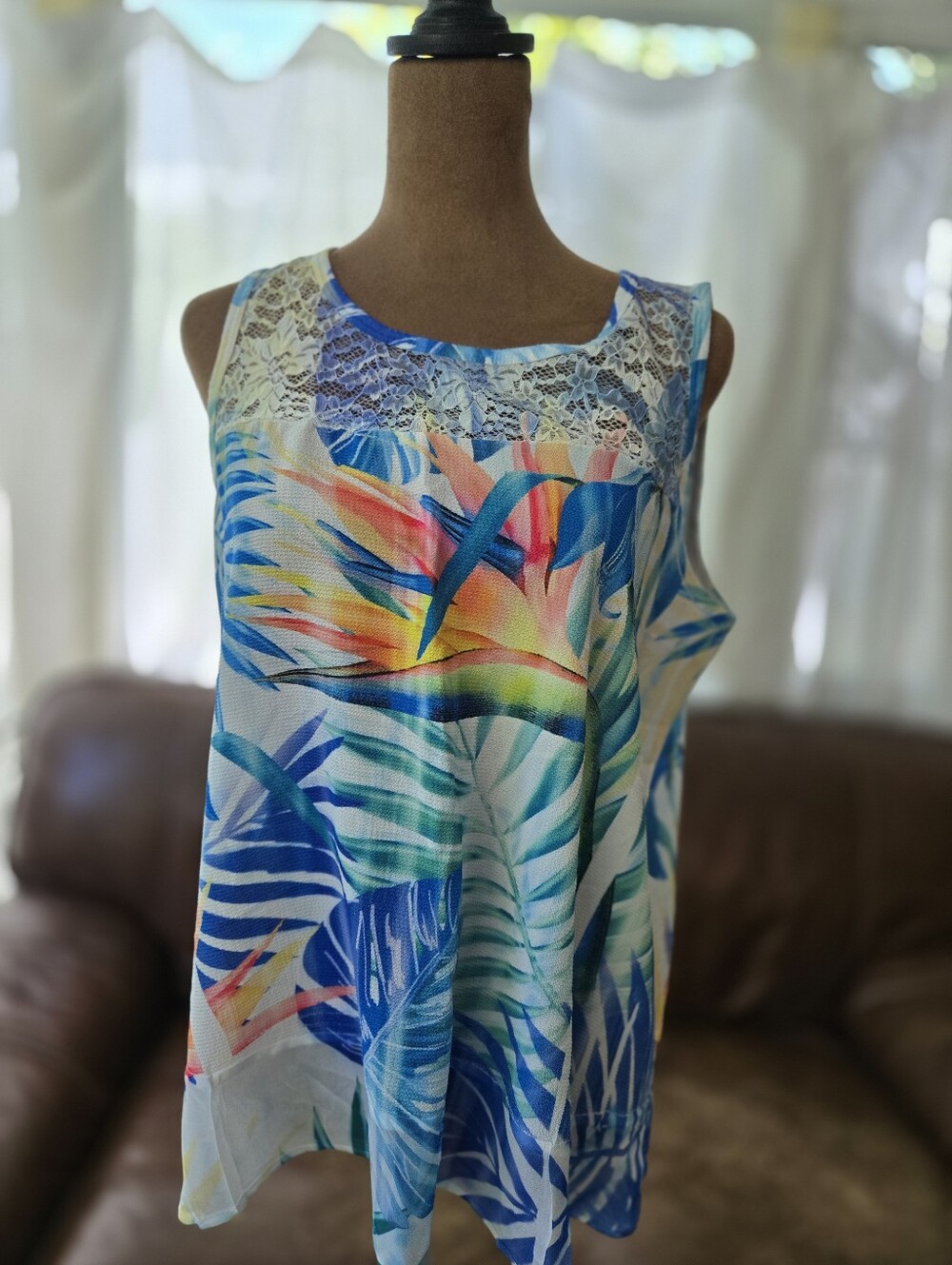Impulse California Blue Multi Tropical Bird Of Paradise Design Lace Yoke Tank